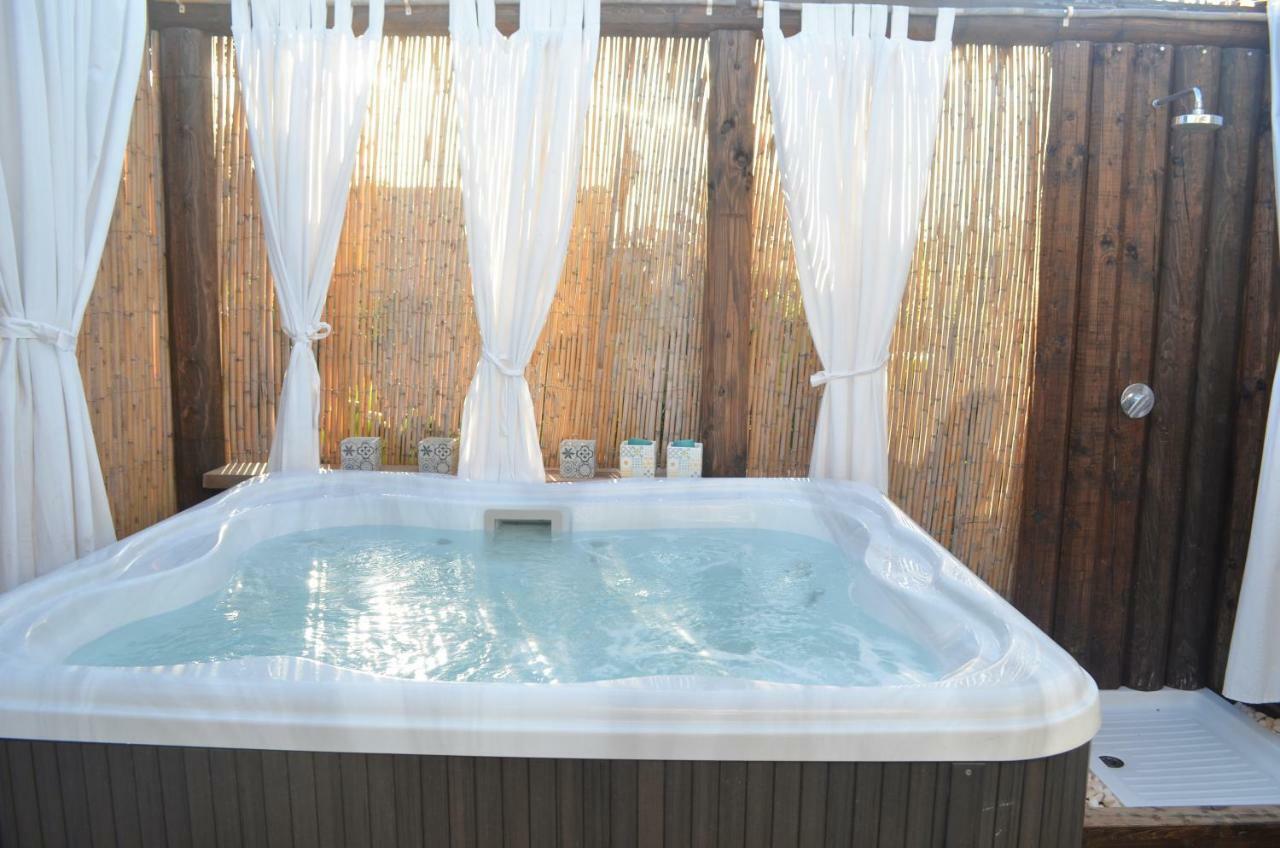 Floripa Surf House Bed & Breakfast Santa Maria Del Focallo Exterior photo